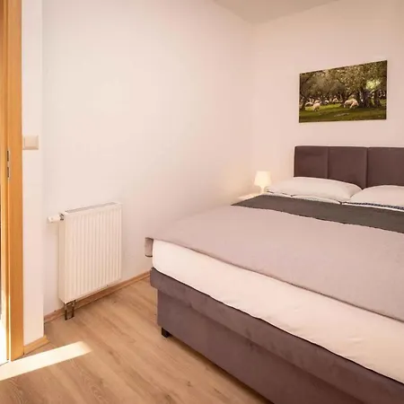 In - Insel Krk 53431 Apartment *