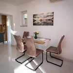 Apartman In - Insel Krk 53431
